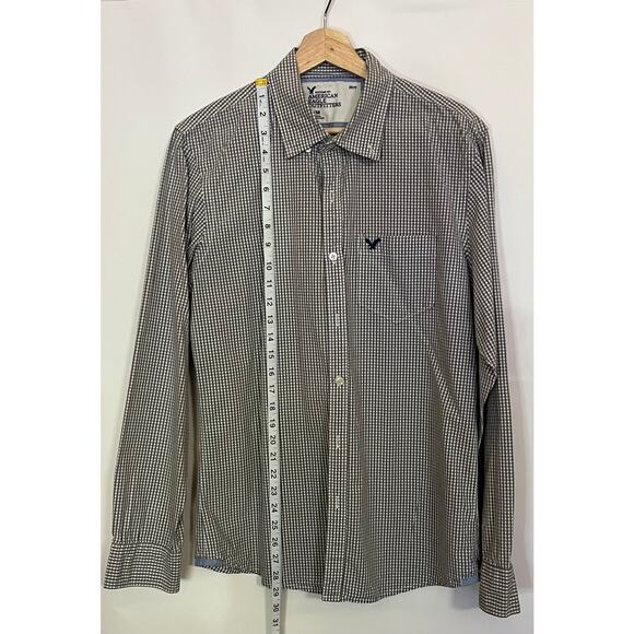 American Eagle Outfitters Vintage Fit Button-Down Long Sleeve size Medium - Picture 3 of 7